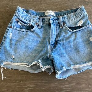 Abercrombie & Fitch The Boyfriend Shorts Mid Rise Size 26/2